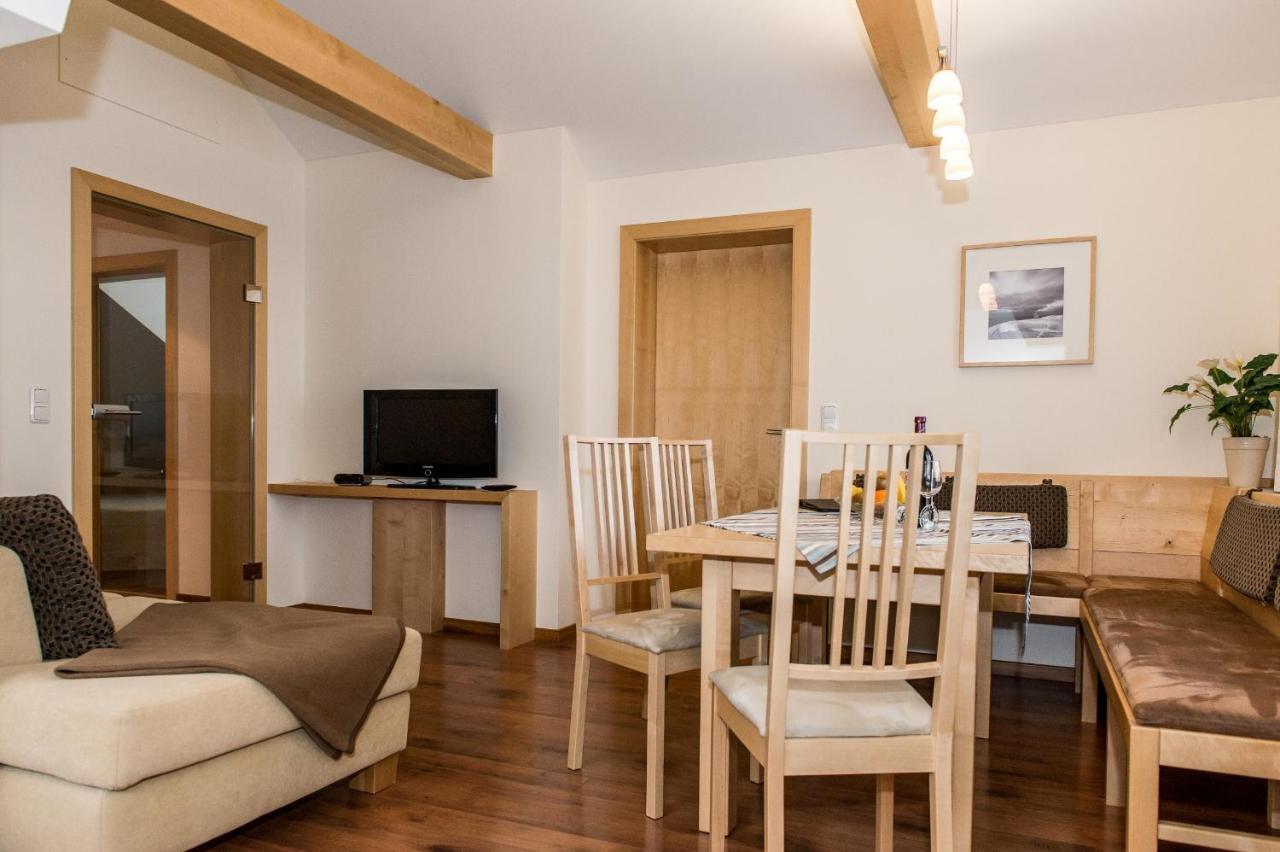 Ferienhaus Elisabeth Russbach am Pass Gschütt Extérieur photo
