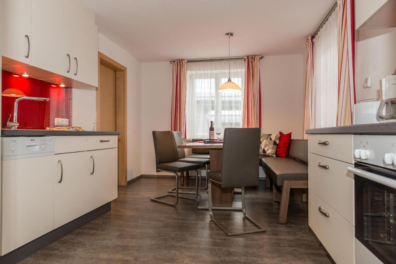 Ferienhaus Elisabeth Russbach am Pass Gschütt Extérieur photo