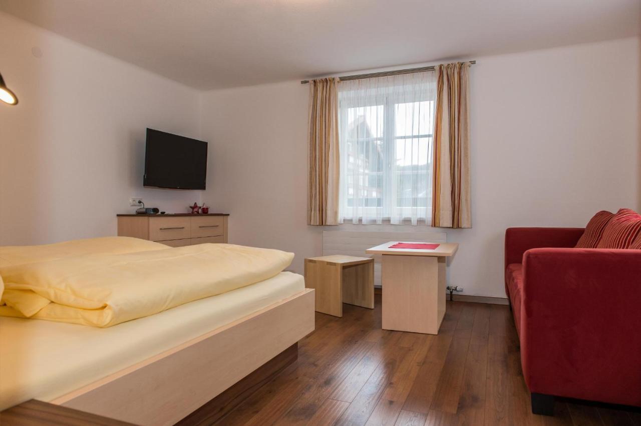 Ferienhaus Elisabeth Russbach am Pass Gschütt Extérieur photo