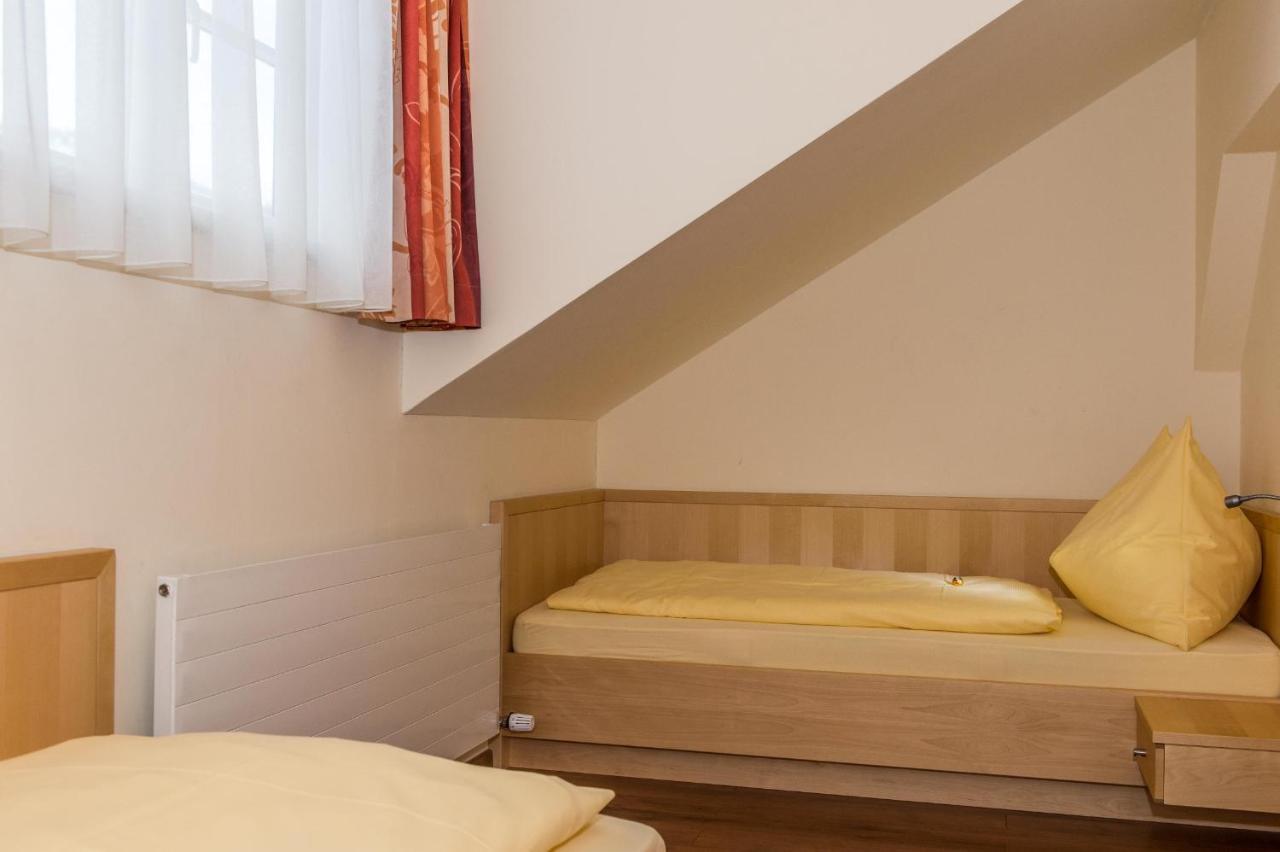 Ferienhaus Elisabeth Russbach am Pass Gschütt Extérieur photo